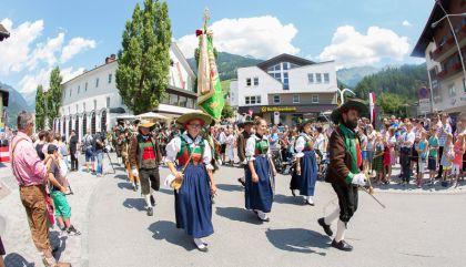 schuetzenfestmatrei2015-brugal930