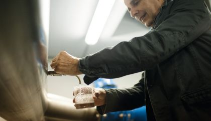 Das Trinkwasser aus der Leitung kommt uns bei der derzeitigen Hitze besonders wertvoll vor – die Mitarbeiter des Wasserwerkes Lienz sorgen dafür, dass es immer sprudelt. 