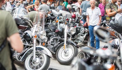 Harleys machten für den guten Zweck in Lienz Halt