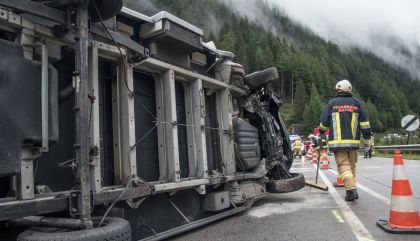 unfallmatreifelbertauern-brugal4