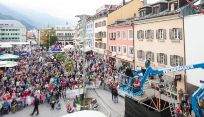 19.09.2015, Hauptplatz,Lienz, AUT, Free Solo Masters, Semifinale, im Bild Simon Wolsegger (AUT, OeAV Matrei in Osttirol) // during Semifinal of the Free Solo Masters at the Hauptplatz in Lienz, Austria on 2015/09/19. EXPA Pictures © 2015, PhotoCredit: EXPA/ Johann Groder