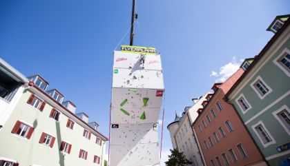 19.09.2015, Hauptplatz,Lienz, AUT, Free Solo Masters, Qualifikation, im Bild Elias Weiler (AUT, OeAV Innsbruck) // during qualifying of the Free Solo Masters at the Hauptplatz in Lienz, Austria on 2015/09/19. EXPA Pictures © 2015, PhotoCredit: EXPA/ Johann Groder