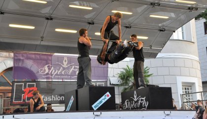 styleflyshowcasegal-oh195 styleflyshowcasegal-oh195