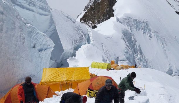 andyholzer-mounteverest2017-c-furtenbachadventures-galerie4 andyholzer-mounteverest2017-c-furtenbachadventures-galerie4