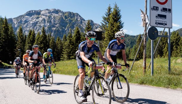 SuperGiroDolomiti-Feature mit Verfolgergruppe expapictures SuperGiroDolomiti-Feature mit Verfolgergruppe expapictures