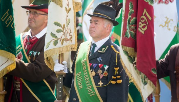 bataillonsschuetzenfestanras2017-g17-bru.jpg bataillonsschuetzenfestanras2017-g17-bru.jpg