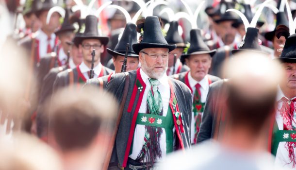 bataillonsschuetzenfestanras2017-g27-bru.jpg bataillonsschuetzenfestanras2017-g27-bru.jpg
