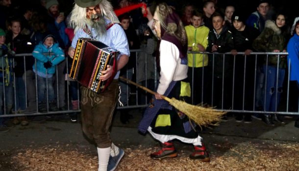kinderkrampustischziehen-thurn-c-galerie1518-ohkh kinderkrampustischziehen-thurn-c-galerie1518-ohkh