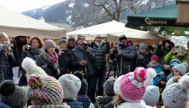 Bergweihnacht-Weihnachtsmarkt-Kaffeehaus-Garten-1-P1120910-1-c-oblasser Bergweihnacht-Weihnachtsmarkt-Kaffeehaus-Garten-1-P1120910-1-c-oblasser