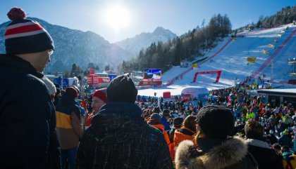 riesenslalom2017lienz-Blick vom Zielstadion auf die Piste expapictures riesenslalom2017lienz-Blick vom Zielstadion auf die Piste expapictures