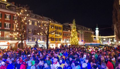 siegerparty-Blick auf den Lienzer Hauptplatz expapictures siegerparty-Blick auf den Lienzer Hauptplatz expapictures