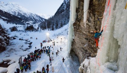 Eisklettern-Matrei_c_Ramona-Waldner10 Eisklettern-Matrei_c_Ramona-Waldner10