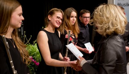 kiwanislienzauszeichnungjungemenschen-galerie8190-brunner.jpg kiwanislienzauszeichnungjungemenschen-galerie8190-brunner.jpg