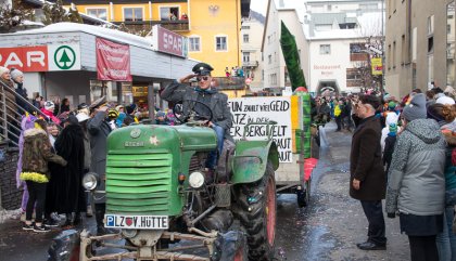 Faschingsumzug Sillian 55_c_osttiroljournal-gasser Faschingsumzug Sillian 55_c_osttiroljournal-gasser