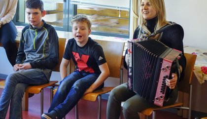 sonderschulesillian-melissanaschenwegbesuch-galerie6614-c-sonderschulesillian sonderschulesillian-melissanaschenwegbesuch-galerie6614-c-sonderschulesillian