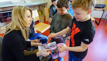 sonderschulesillian-melissanaschenwegbesuch-galerie6773-c-sonderschulesillian sonderschulesillian-melissanaschenwegbesuch-galerie6773-c-sonderschulesillian
