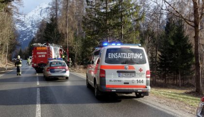 verkehrsunfalldoelsach-c-brunner-galerie063.jpg verkehrsunfalldoelsach-c-brunner-galerie063.jpg