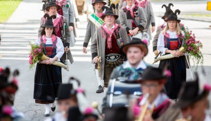 almrosenfest2018-g004-brunner