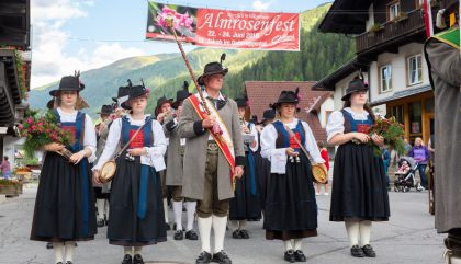 almrosenfest2018-g021-brunner
