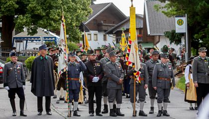 kaiserschuetzen-osttirol-gruendung-fahnen-c-brunner-g011