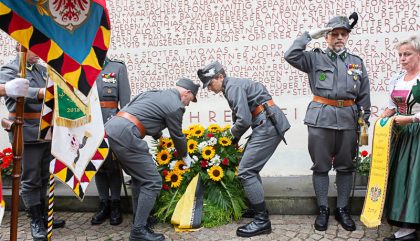 kaiserschuetzen-osttirol-gruendung-fahnen-c-brunner-g017