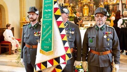 kaiserschuetzen-osttirol-gruendung-fahnen-c-brunner-g021