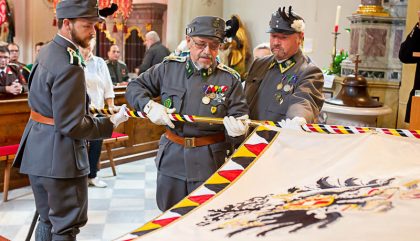 kaiserschuetzen-osttirol-gruendung-fahnen-c-brunner-g024