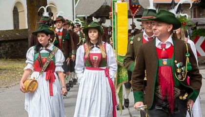kaiserschuetzen-osttirol-gruendung-fahnen-c-brunner-g04