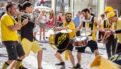 olala26juli-alwaysdrinkingmarchingband4-c-brunner olala26juli-alwaysdrinkingmarchingband4-c-brunner