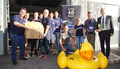 Entenaktion-Wasserrettung-uebergabe-g2-ohhk Entenaktion-Wasserrettung-uebergabe-g2-ohhk