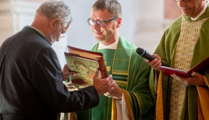 Einfuehrung des Neuen Pfarrers
