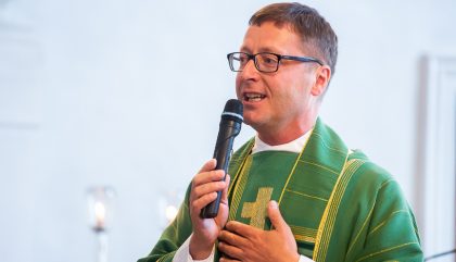 Einfuehrung des Neuen Pfarrers