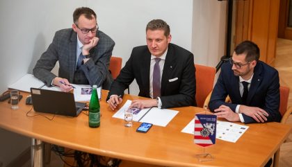 04.01.2019 - 21. Adventkalenderversteigerung des Round Table 21 - Lienz 04.01.2019 - 21. Adventkalenderversteigerung des Round Table 21 - Lienz