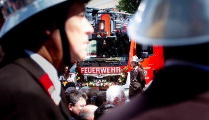 Segnung der neuen Drehleiter Segnung der neuen Drehleiter