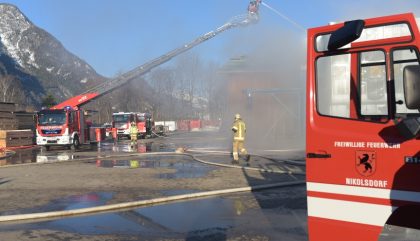 Brand Sägewerk Nikolsdorf_c_brunner Brand Sägewerk Nikolsdorf_c_brunner