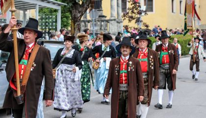 Bezirkstrachtenfest Sillian Nordtiroler Bezirkstrachtenfest Sillian Nordtiroler