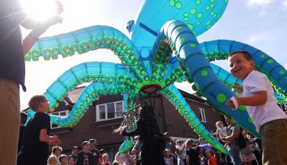 Olala Tim Davies (GB) - Ocho the octopus