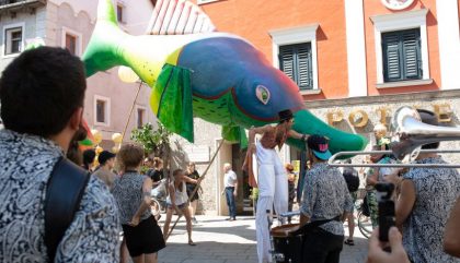 27.07.2019 - 28. Int. Strassentheaterfestival OLALA Mittagsparade - Lienz 27.07.2019 - 28. Int. Strassentheaterfestival OLALA Mittagsparade - Lienz