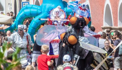 27.07.2019 - 28. Int. Strassentheaterfestival OLALA Mittagsparade - Lienz 27.07.2019 - 28. Int. Strassentheaterfestival OLALA Mittagsparade - Lienz