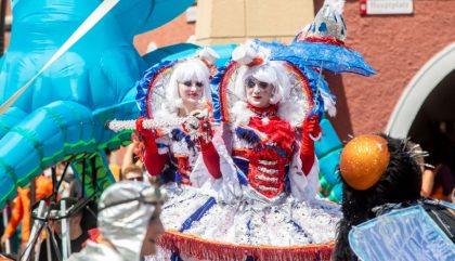 27.07.2019 - 28. Int. Strassentheaterfestival OLALA Mittagsparade - Lienz 27.07.2019 - 28. Int. Strassentheaterfestival OLALA Mittagsparade - Lienz