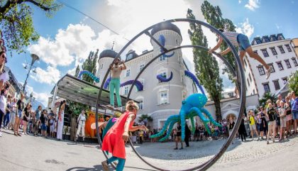 27.07.2019 - 28. Int. Strassentheaterfestival OLALA Mittagsparade - Lienz 27.07.2019 - 28. Int. Strassentheaterfestival OLALA Mittagsparade - Lienz