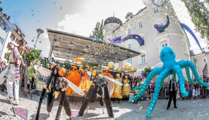 27.07.2019 - 28. Int. Strassentheaterfestival OLALA Mittagsparade - Lienz 27.07.2019 - 28. Int. Strassentheaterfestival OLALA Mittagsparade - Lienz