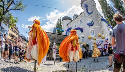 27.07.2019 - 28. Int. Strassentheaterfestival OLALA Mittagsparade - Lienz 27.07.2019 - 28. Int. Strassentheaterfestival OLALA Mittagsparade - Lienz