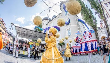 27.07.2019 - 28. Int. Strassentheaterfestival OLALA Mittagsparade - Lienz 27.07.2019 - 28. Int. Strassentheaterfestival OLALA Mittagsparade - Lienz