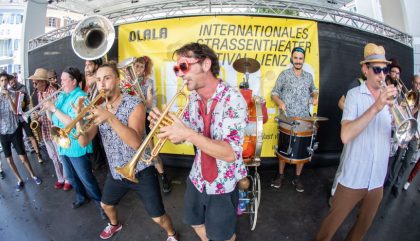 27.07.2019 - 28. Int. Strassentheaterfestival OLALA Mittagsparade - Lienz 27.07.2019 - 28. Int. Strassentheaterfestival OLALA Mittagsparade - Lienz
