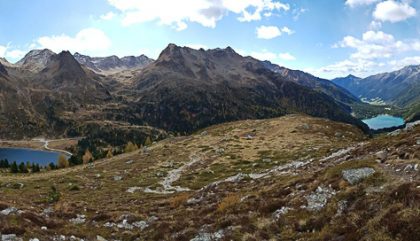 TVBO_2TälerTrail_Bild5_Staller Sattel mit Obersee und Antholzersee-tvbosttirol-tvbosttirol TVBO_2TälerTrail_Bild5_Staller Sattel mit Obersee und Antholzersee-tvbosttirol-tvbosttirol