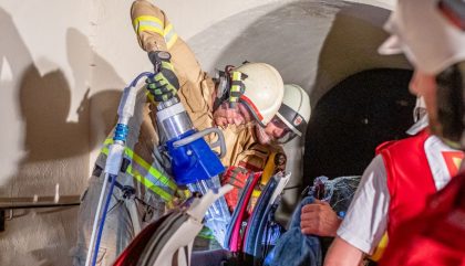 28.09.2019 - KAT-Uebung - PKW in Menschenmenge - Assling 28.09.2019 - KAT-Uebung - PKW in Menschenmenge - Assling
