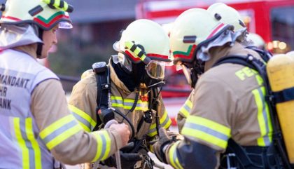 28.09.2019 - KAT-Uebung - PKW in Menschenmenge - Assling 28.09.2019 - KAT-Uebung - PKW in Menschenmenge - Assling