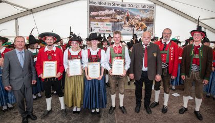 Bezirksmusikfest-Strassen-9-c-brunnerimages