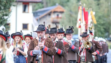 Segnung-Fahrzeug-FF-St-Johann-MK1_c-OsttirolHeute Segnung-Fahrzeug-FF-St-Johann-MK1_c-OsttirolHeute